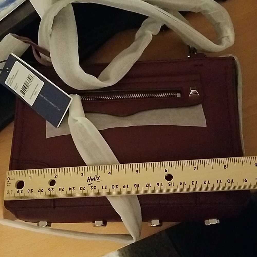 Brand new Rebecca Minkoff Regan crossbody - Picture 4 of 4